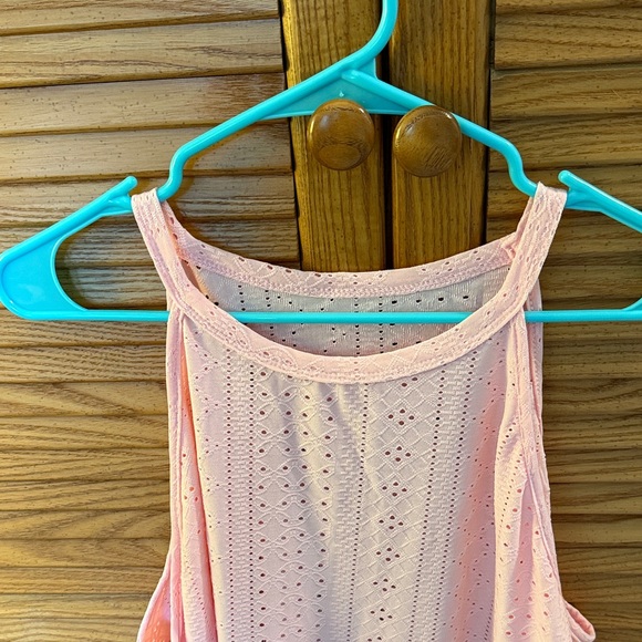 NWOT Shein Pink Sleeveless Eyelet Top Size 2XL - Picture 2 of 6